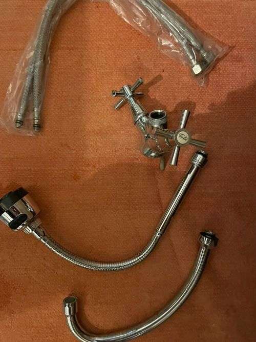 Sinks & Taps Kitchen Mixer for sale in Johannesburg (ID608829496)